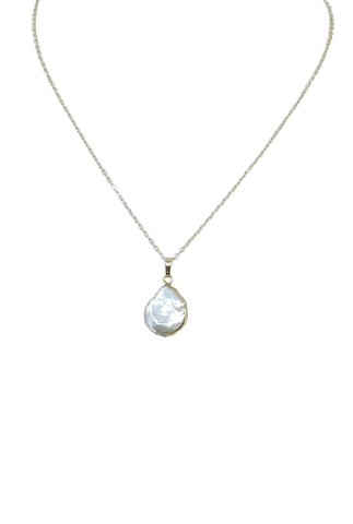 Teardrop Pearl Pendant Necklace in Gold - Apalipapa